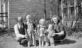 Family-photo-1920s.jpg