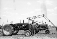 Massey-harris-44-2.jpg