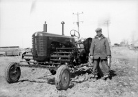 Massey-harris-44.jpg