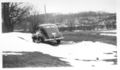 Car-in-a-snowdrift-1940s.jpg