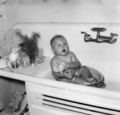Baby-in-sink-nov-1954.jpg